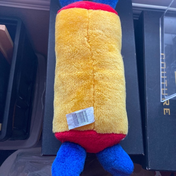 NWOT PLUSH TORAH - Picture 3 of 3